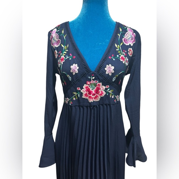 ASOS Midi Pleated Dress with Floral Embroidery - Picture 4 of 8